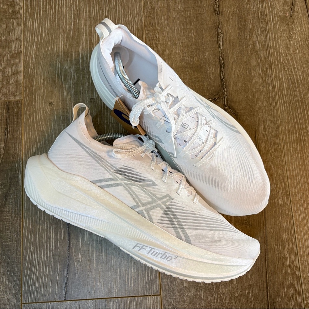 Asics MegaBlast Men’s 10 White / Piedmont Grey